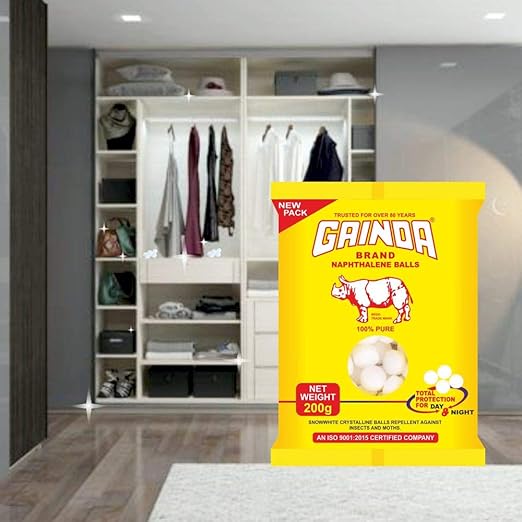 GAINDA Naphthalene Balls White Kapoor Goli Stain-free Anti-Insect, Repellant Mothballs Sanitary Cubes for Cloth Wardrobe, Almirah, Bookshelves, Cupboards & Drawers - 200 Gm, White